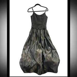 Scott McClintock size 8 formal dress black millennial Y2K prom wedding